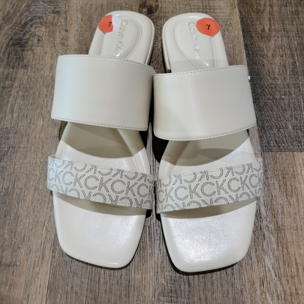 Calvin Klein Women's Cream Slide Sandals